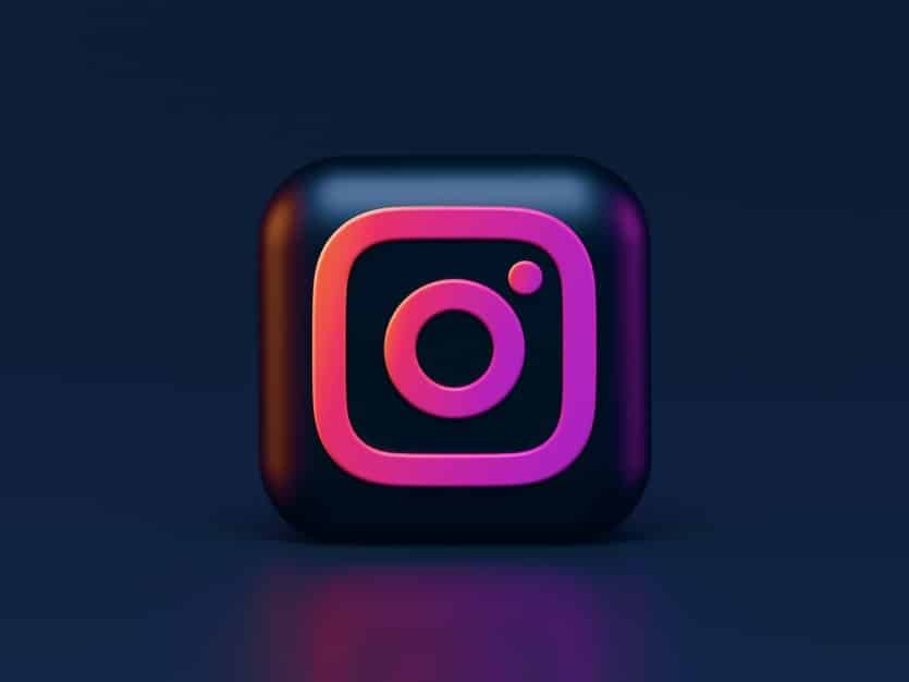 Instagram Swot Analysis Featured Image By Alexander Shatov.